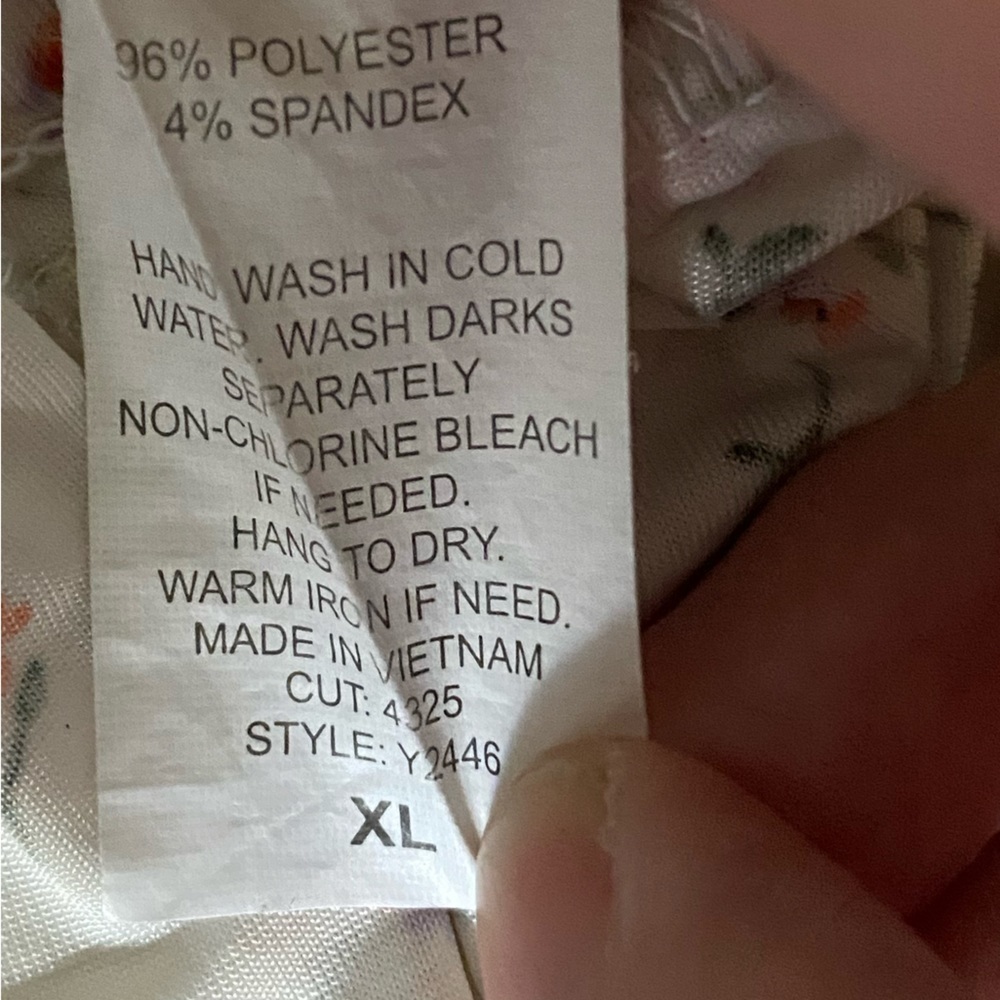 Pink Peony juniors XL off shoulder puff sleeve ditsy floral ruched crop top - Picture 4 of 6